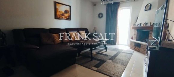 Maisonette de 3 dormitorios en Swieqi, Malta No. 2868 2