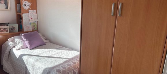 Apartamento de 3 dormitorios en Castellón, Spain No. 153859 17