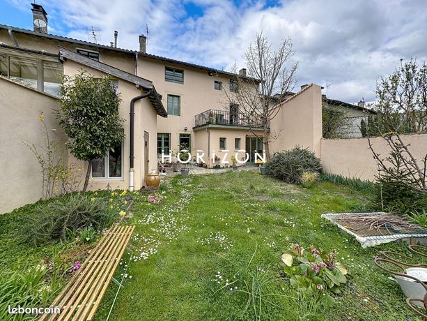 4 bedrooms Townhouse in Saint-Didier-sur-Chalaronne, France No. 312446