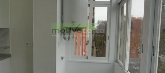 1 bedroom Apartment in Lisbon, Portugal No. 151965 4