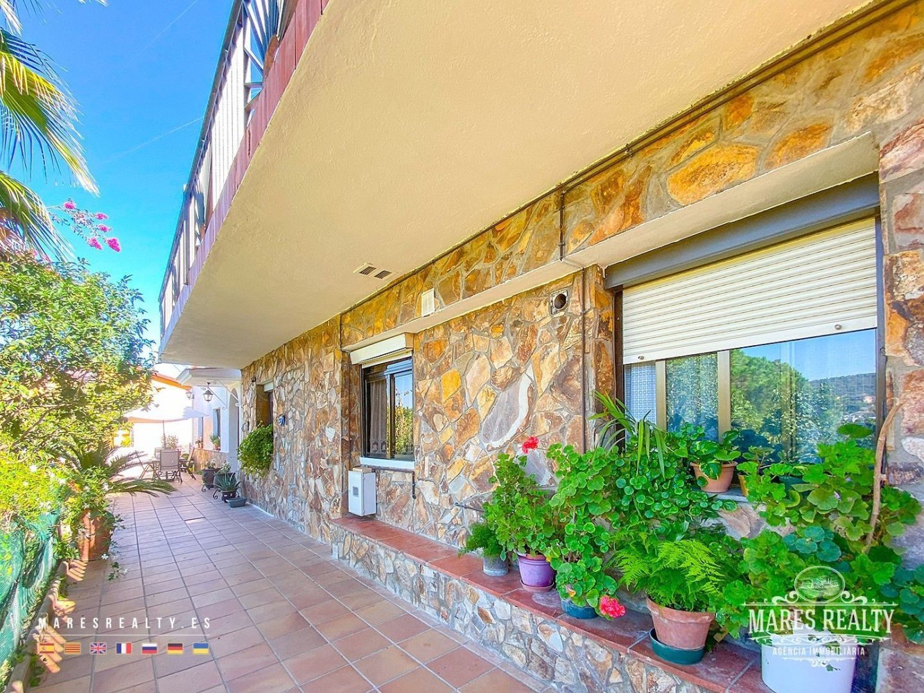 6 bedrooms Villa in Argentona, Spain No. 10727