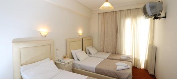 1000m² Townhouse in Athens, Greece No. 6540 11