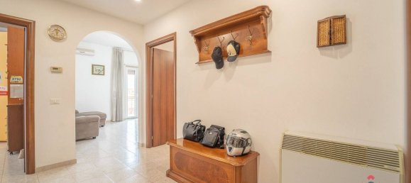 Apartamento de 2 dormitorios en Rome, Italy No. 333635 4