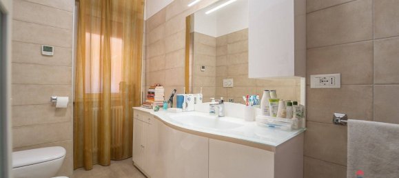 Apartamento de 2 dormitorios en Rome, Italy No. 333635 21