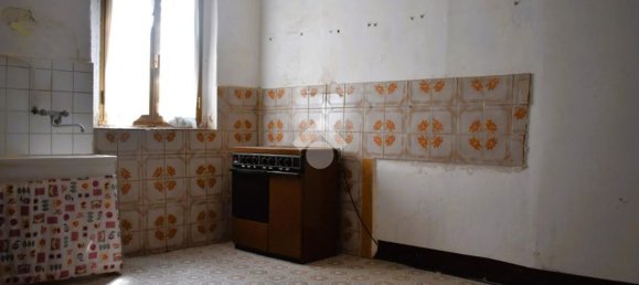 5 bedrooms Apartment in Paola, Italy No. 321928 7