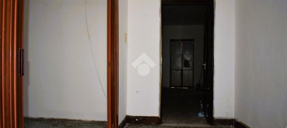 5 bedrooms Apartment in Paola, Italy No. 321928 13