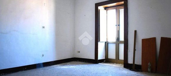 5 bedrooms Apartment in Paola, Italy No. 321928 9