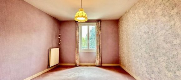 6 bedrooms House in Chartres, France No. 304139 15