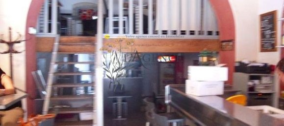 51m² Commercial property in Bastia, France No. 94626 2