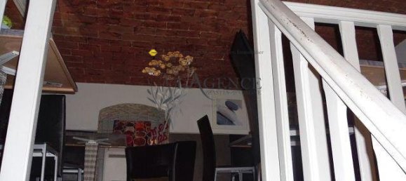 51m² Commercial property in Bastia, France No. 94626 3