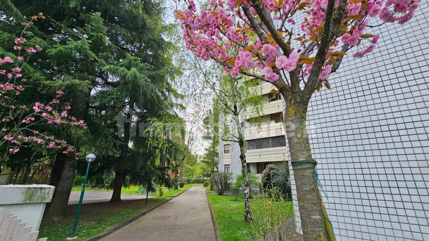 1 bedroom Apartment in Milan, Italy No. 313913