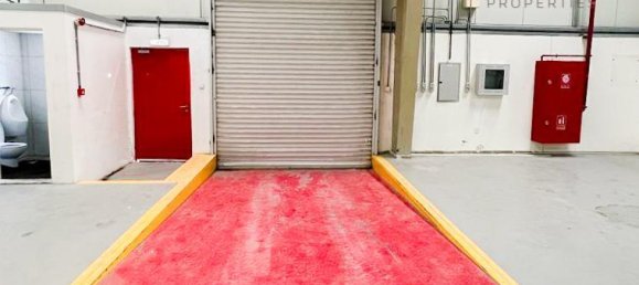 492.4m² Warehouse in Dubai, UAE No. 55629 7