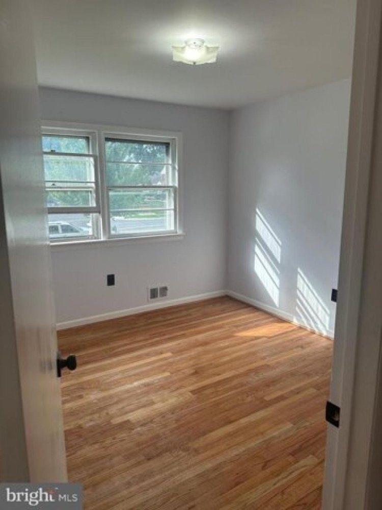 5 bedrooms House in Fort Washington, USA No. 426558