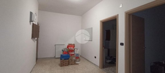 5 rooms Apartment in Cosenza, Italy No. 166499 7