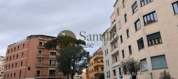 5 bedrooms Apartment in Rome, Italy No. 66691 4
