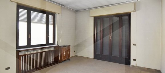 5 غرف نوم فيلا في Parabiago, Italy رقم 17473 13