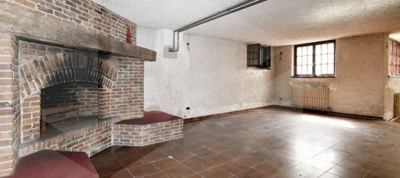 5 غرف نوم فيلا في Parabiago, Italy رقم 17473 22