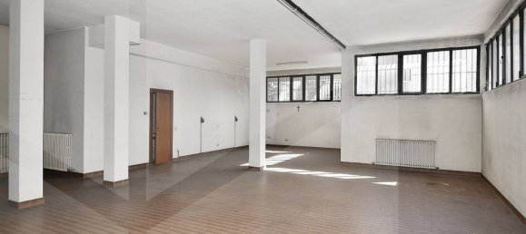 5 غرف نوم فيلا في Parabiago, Italy رقم 17473 4