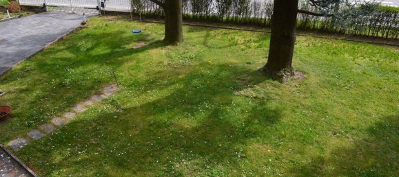 6 غرف نوم فيلا في Lonate Pozzolo, Italy رقم 312012 33