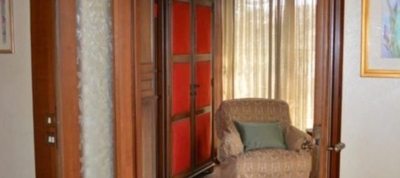 6 غرف نوم فيلا في Lonate Pozzolo, Italy رقم 312012 15