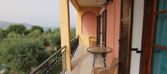 469 m² adosado en venta en Corfu, Central Corfu and Diapontian Islands, Corfu, Ionian Islands, Peloponnese, Western Greece and the Ionian, Greece № 6321 3