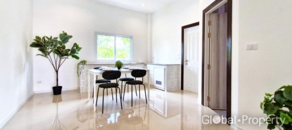 3 bedrooms Cafe / restaurant in Pattaya, Thailand No. 23042 4