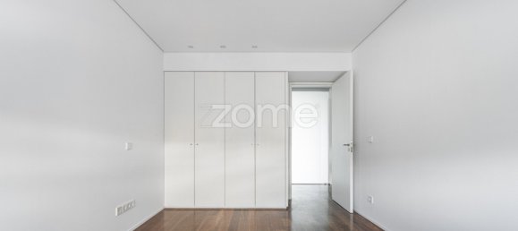 Apartamento de 4 dormitorios en Matosinhos, Portugal No. 109871 20
