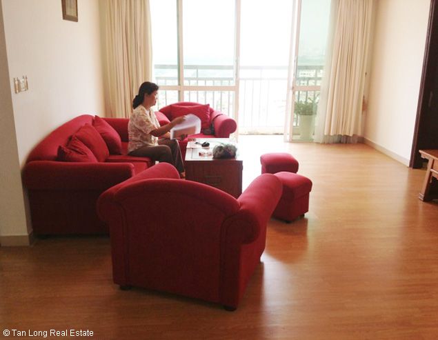 4 bedrooms Apartment in Tay Ho, Vietnam No. 5344