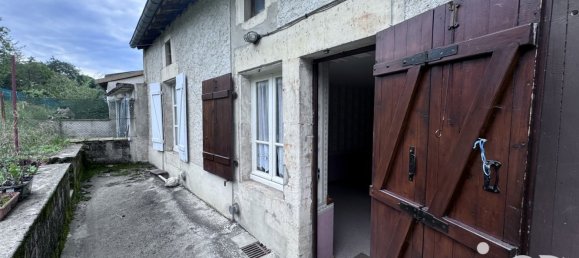 3 bedrooms House in Poissons, France No. 252735 2