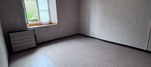 3 bedrooms House in Poissons, France No. 252735 9