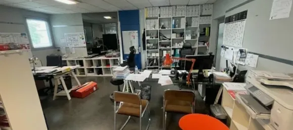 Almacén en Villenave-d'Ornon, France 1096 m² No. 341299 12