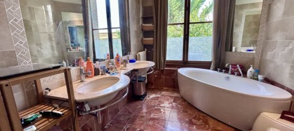 7 bedrooms House in Saint-Pierre-les-Elbeuf, France No. 310144 19