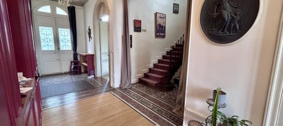 7 bedrooms House in Saint-Pierre-les-Elbeuf, France No. 310144 4