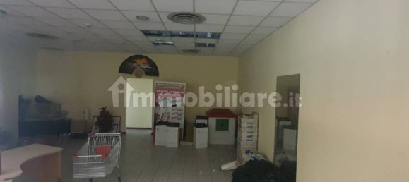 1غرفة عقار تجاري في Lendinara, Italy رقم 55092 5
