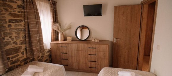 3 غرف نوم عقار تجاري في Heraklion, Greece رقم 2736 6