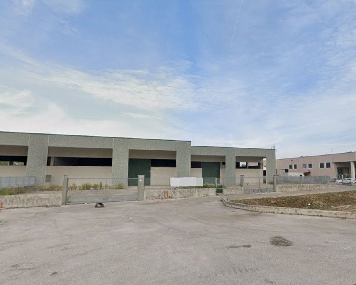  مستودع في Sabaudia, Italy 950متر مربع رقم 47732