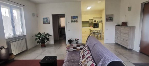 3 غرف نوم فيلا في Casnate con Bernate, Italy رقم 73987 3