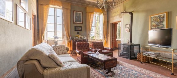 10 bedrooms Villa in Capannori, Italy No. 181937 17