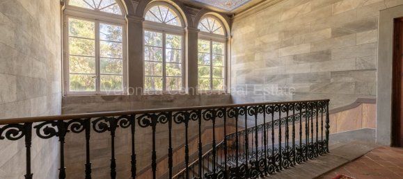 10 bedrooms Villa in Capannori, Italy No. 181937 11