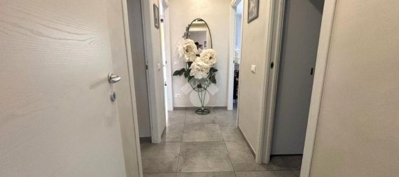 2 bedrooms Apartment in Mantua, Italy No. 315655 5