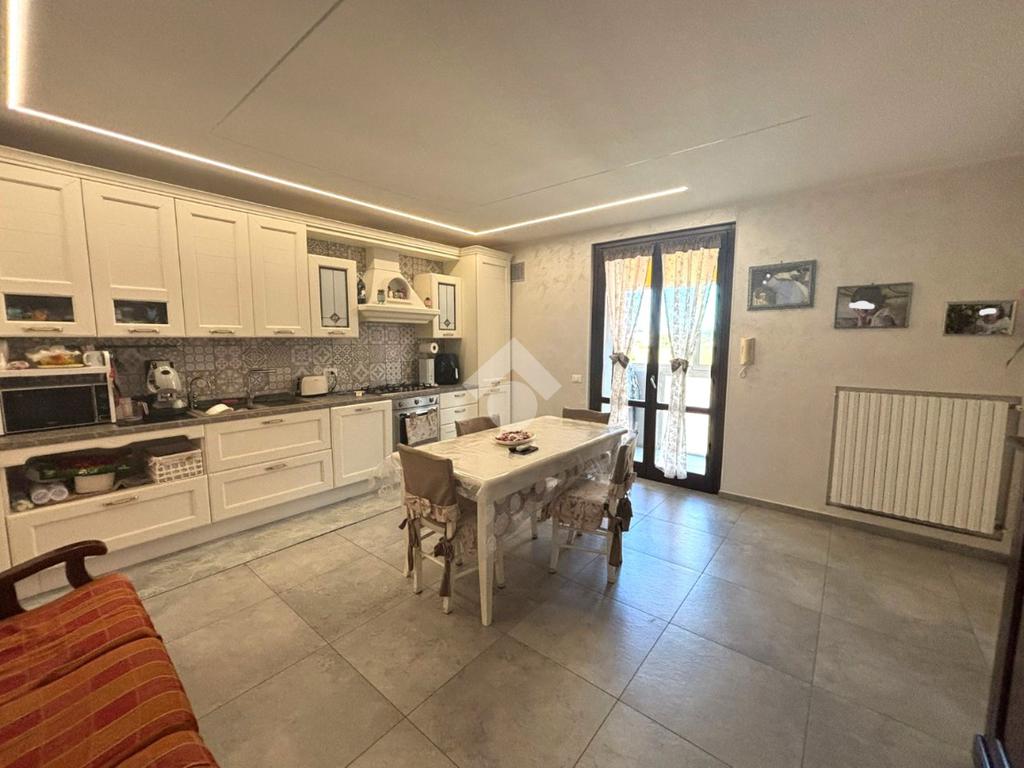 2 bedrooms Apartment in Mantua, Italy No. 315655