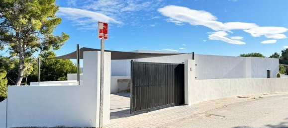 3 Schlafzimmer Haus in Moraira, Spain, Nr. 154535 9