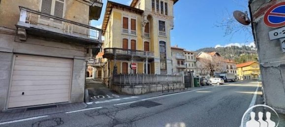 7 rooms House in Valdilana, Italy No. 2129 9