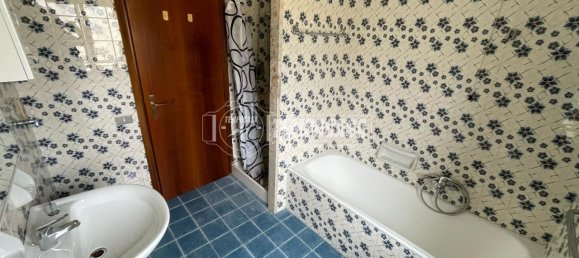 5 rooms Apartment in Belluno, Italy No. 36119 3