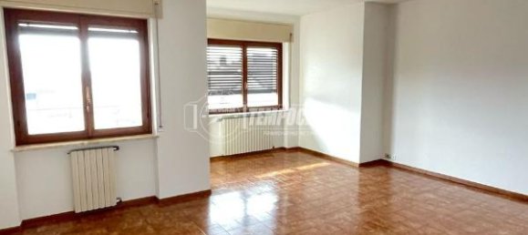 5 rooms Apartment in Belluno, Italy No. 36119 7