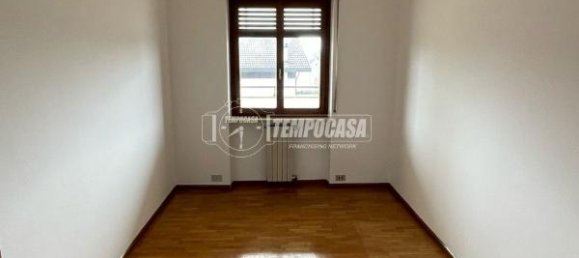 5 rooms Apartment in Belluno, Italy No. 36119 12