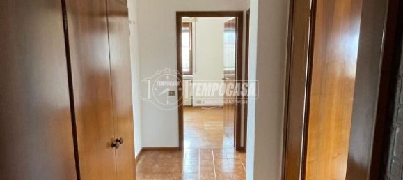 5 rooms Apartment in Belluno, Italy No. 36119 2
