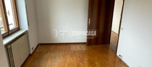 5 rooms Apartment in Belluno, Italy No. 36119 16