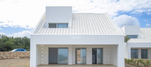 Villa de 4 dormitorios en Es Mercadal, Spain No. 660 2