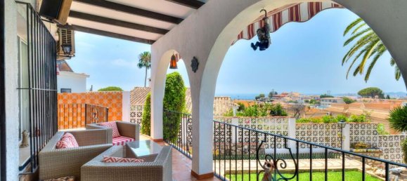 3 bedrooms Villa in Fuengirola, Spain No. 185671 5